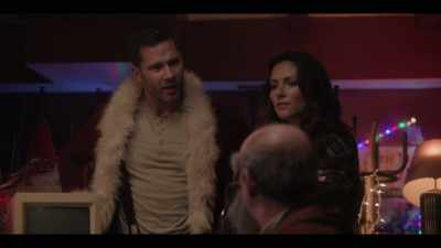 Sleigh bells and whistles, - Catch Me If You Claus