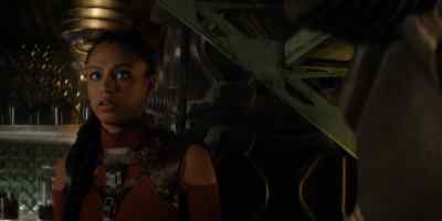 - (slices)
- (soldier grunts) - Dune: Prophecy