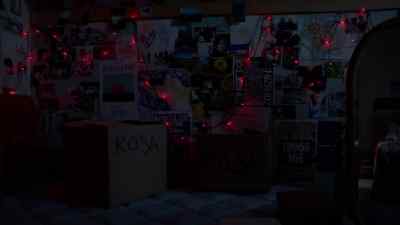 (SLIDING NOISE DOWNSTAIRS) - Roswell, New Mexico