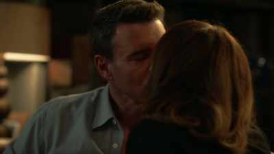 ♪ Slow, darling ♪ - Whiskey Cavalier