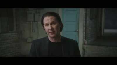 (slow dramatic music) - Invisible Monsters: Serial Killers in America