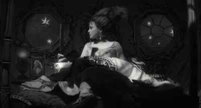 (slow music) - Lisa Frankenstein