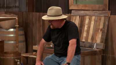 -Slow and steady
wins the race.
-[jon] that's right. - Moonshiners: Master Distiller