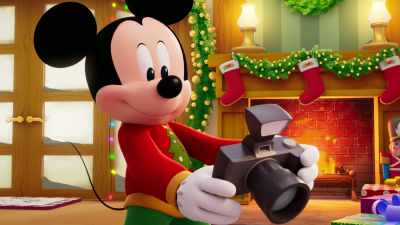 - [slurps]
- [camera shutter clicks] - Mickey and the Very Many Christmases
