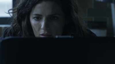 (SMACKING SOUNDS IN VIDEO) - Absentia