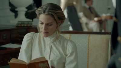 [ Smacks lips ] - Grand Hotel