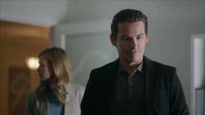 Smart man.
Come to sweet-talk me - The Rookie: Feds