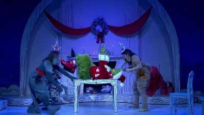 (smash) - Dr. Seuss' The Grinch Musical