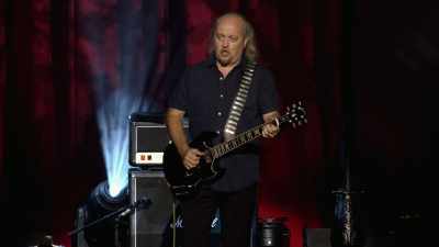 ♪ Smash the system
from within ♪ - Bill Bailey: Limboland