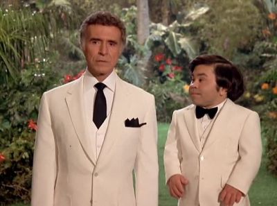 Smiles everyone Smiles - Fantasy Island