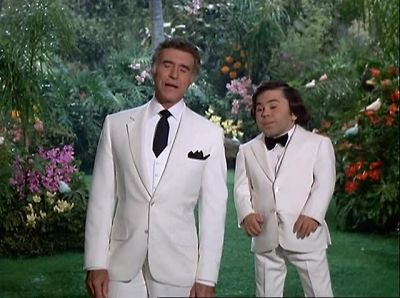 Smiles everyone Smiles - Fantasy Island