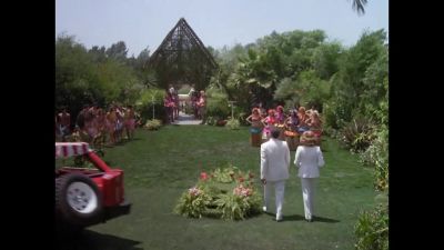 Smiles everyone Smiles - Fantasy Island