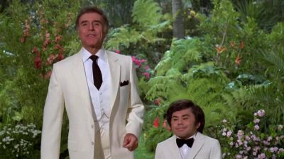 Smiles everyone Smiles - Fantasy Island