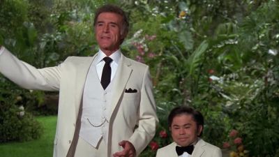 Smiles everyone Smiles - Fantasy Island