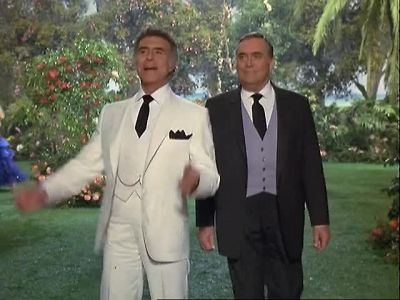 Smiles everyone Smiles - Fantasy Island
