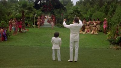 Smiles everyone Smiles - Fantasy Island