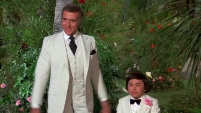 Smiles everyone Smiles - Fantasy Island