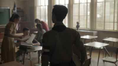 Smith, how many slaves - The Man in the High Castle