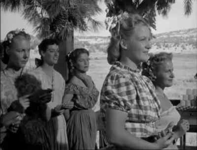 Smoke N'Oakum,
what are you waiting for? - Westward the Women