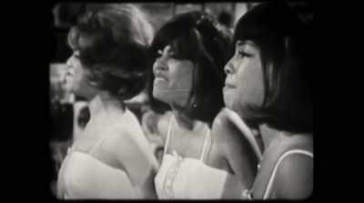 Smokey Robinson, Motown, - The Bee Gees: How Can You Mend a Broken Heart