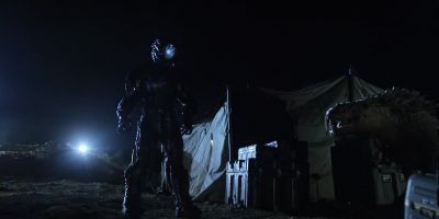[snarling] - Lost in Space