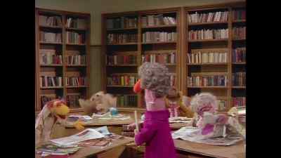 [SNEEZING AND COUGHING AND TAPPING
AND CHEWING CONTINUE] - The Muppet Show