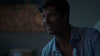 [snickers] - A Date with Deception