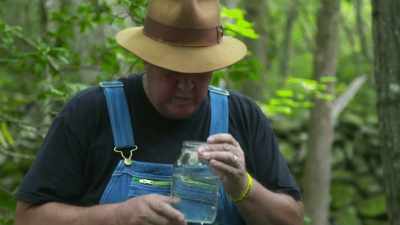 [sniffing] - Moonshiners: Master Distiller