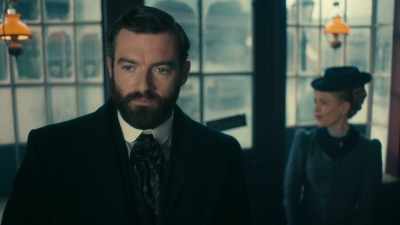 [SNIFFLES] - Miss Scarlet and the Duke