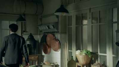 [ Sniffles ] - Grand Hotel