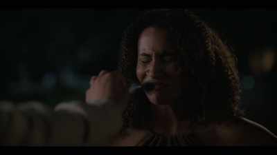[sniffs] Oh, God,
it smells like piss. - Panhandle