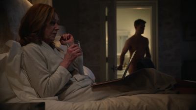 [sniffs] - Designated Survivor