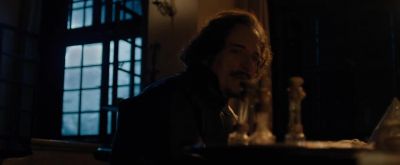[sniffs] - Van Helsing