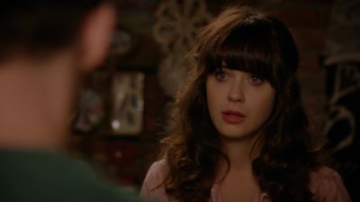 (sniffs) - New Girl