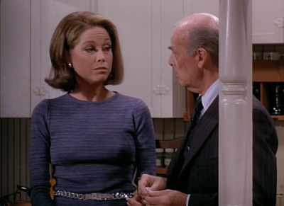 (SNIFFS) Well, it isn't always
dumb things that make me cry. - Being Mary Tyler Moore