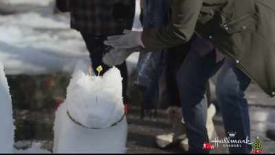 ♪ Snow, snow, snow ♪ - A Majestic Christmas