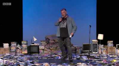 "So as a goodwill gesture, here's
some to play in your interval." - Stewart Lee: Content Provider