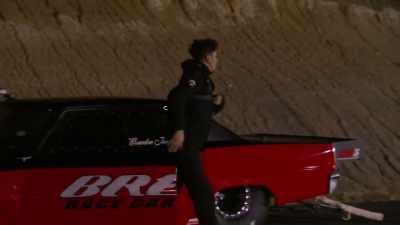 So against Randy, obviously,
like I said, we made changes. - Street Outlaws No Prep Kings Team Attack