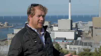 So an incinerator
like this one has - Plastic Earth