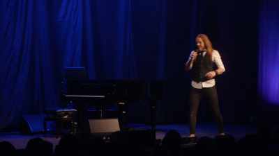 So, anyway, this... this poem's about...
It's not... - Tim Minchin: Back