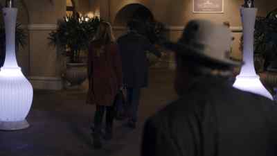 So are you anybody else
that I should know about? - Sneaky Pete