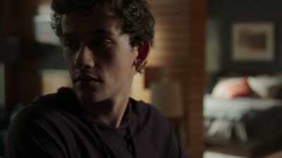 ♪ So are you sticking around ♪ - Pretty Little Liars: The Perfectionists