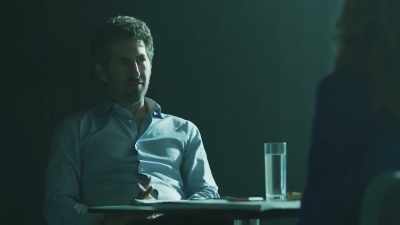 -: So to be on the safe side, - Inside the Mind of a Con Artist