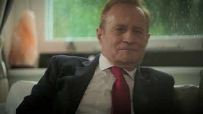 So you became a boss, effectively?
He trusts you, - Ross Kemp: Mafia and Britain