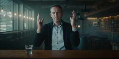 So, being a president
and just having this, - Navalny