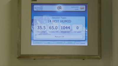 So Benjamin is going to be working
in 35 degrees centigrade, - All or Nothing: Manchester City