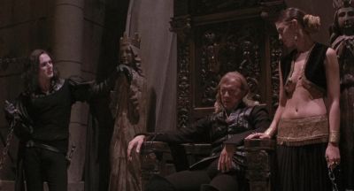 So bloody bored - Waxwork II: Lost in Time