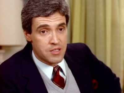 So, calmly... We are walking. - Matlock