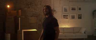 So, we came up with a wild idea
called a packing party. - The Minimalists: Less Is Now