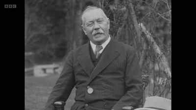 So, nobody can say that
I formed my opinions - Killing Sherlock: Lucy Worsley on the Case of Conan Doyle